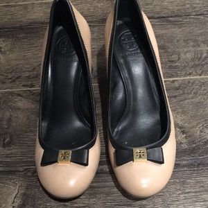 Tory Burch Bow wedges